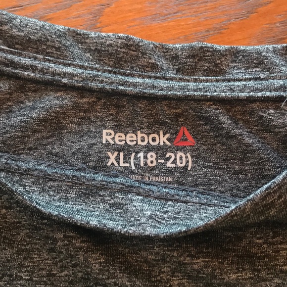 Long sleeve Tee Shirts - Picture 4 of 5